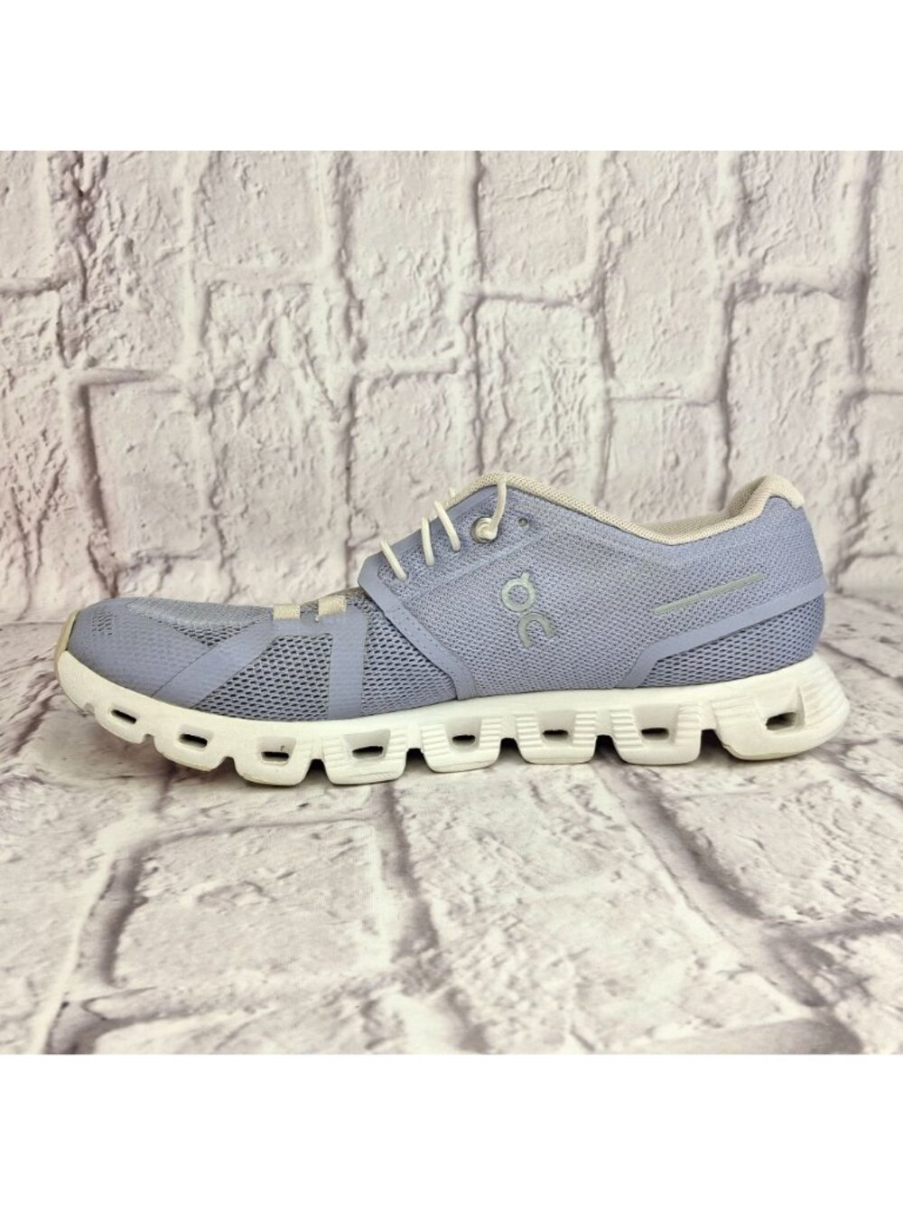 ON Running Cloud 5 Running Shoes Women Size 7.5 US Nimbus Alloy Athletic Sneaker - Picture 2 of 7